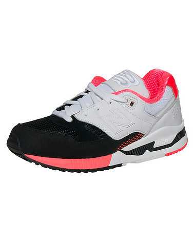 NEW BALANCE WOMENS White Footwear / Sneakers