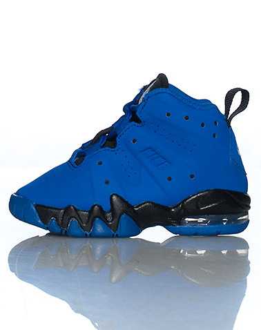 NIKE BOYS Blue Footwear / Sneakers