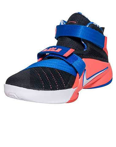 NIKE BOYS Multi-Color Footwear / Sneakers