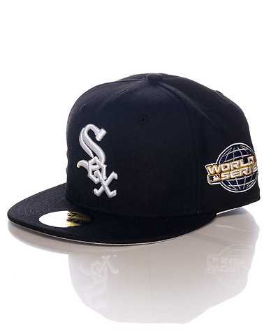 NEW ERA MENS Black Accessories / Caps Fitted