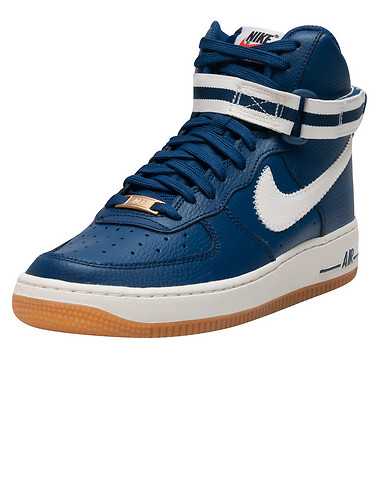 NIKE BOYS Navy Footwear / Sneakers