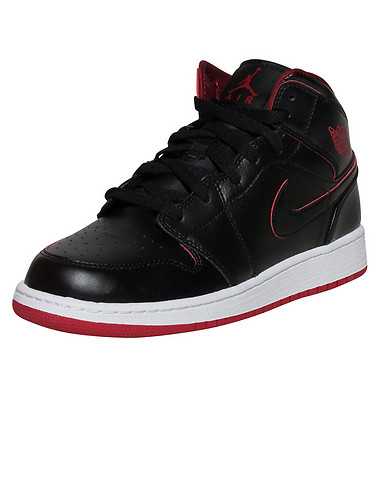 JORDAN BOYS Black Footwear / Sneakers
