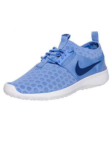 NIKE SPORTSWEAR WOMENS Medium Blue Footwear / Sneakers