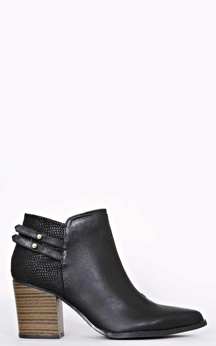 QUPID Dani Ankle Boot - Black in Size 10 by Styles For Less