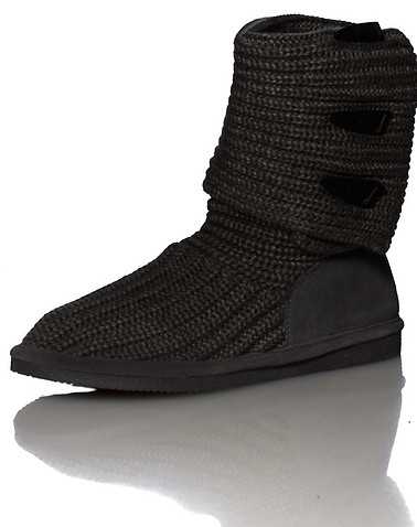 BEARPAW WOMENS Black Footwear / Boots