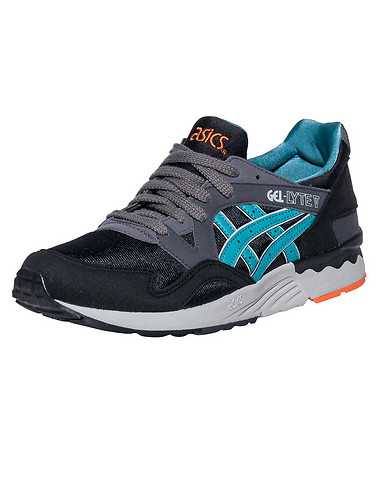 ASICS BOYS Black Footwear / Sneakers 6