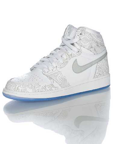 JORDAN BOYS White Footwear / Sneakers 4Y