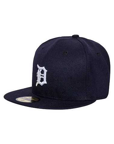 NEW ERA MENS Navy Accessories / Caps Fitted