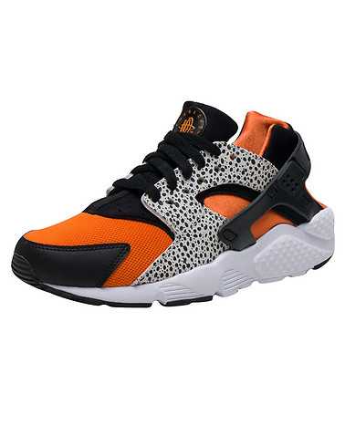 NIKE BOYS Multi-Color Footwear / Sneakers