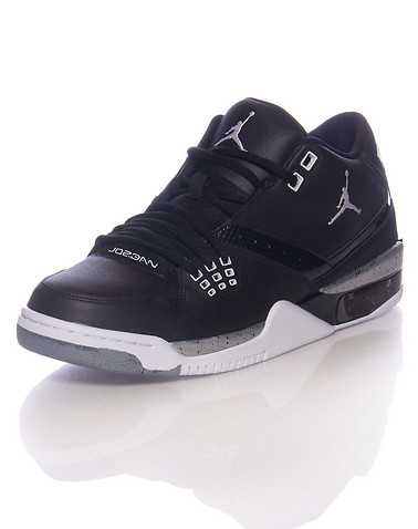 JORDAN MENS Black Footwear / Sneakers 9.5