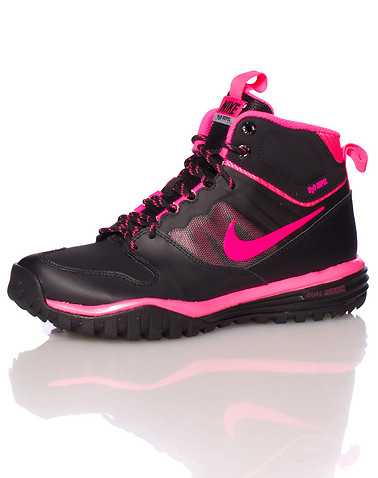 NIKE GIRLS Black Footwear / Boots 6Y