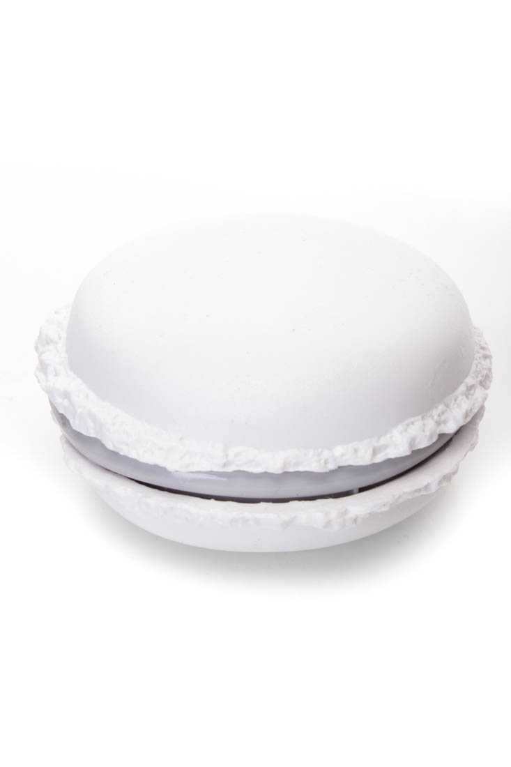 White Two Tone Plastic Macaroon Compartment