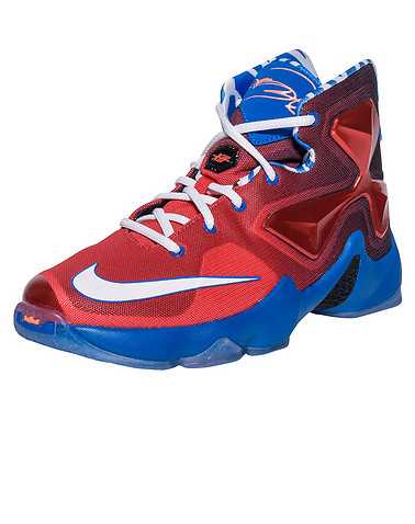 NIKE BOYS Red Footwear / Sneakers