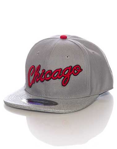 PRO STANDARD MENS Grey Accessories / Caps Snapback One Size