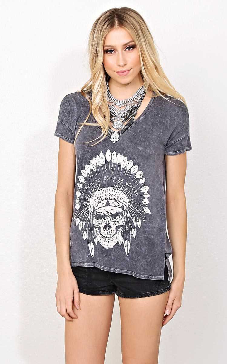 WILD HEARTS CAN'T BE BROKEN Graphic Tee - LGE - Black in Size Large by Styles For Less
