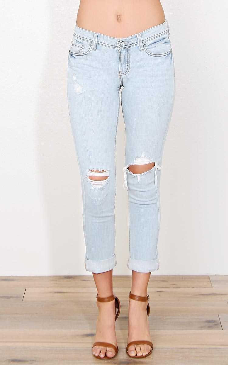 Eunina Sasha Distressed Skinny Jeans - Lt Destroyed in Size by Styles For Less
