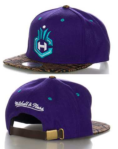 MITCHELL AND NESS MENS Purple Accessories / Caps Snapback One Size
