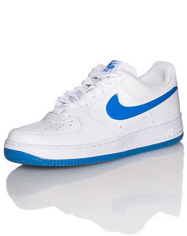 NIKE BOYS White Footwear / Sneakers 5.5Y