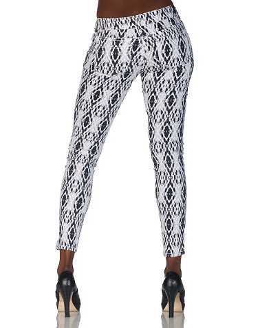 ESSENTIALS WOMENS White Clothing / Bottoms