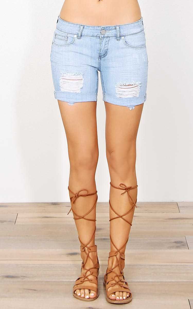 Leila Distressed Denim Shorts - Lt Destroyed in Size by Styles For Less