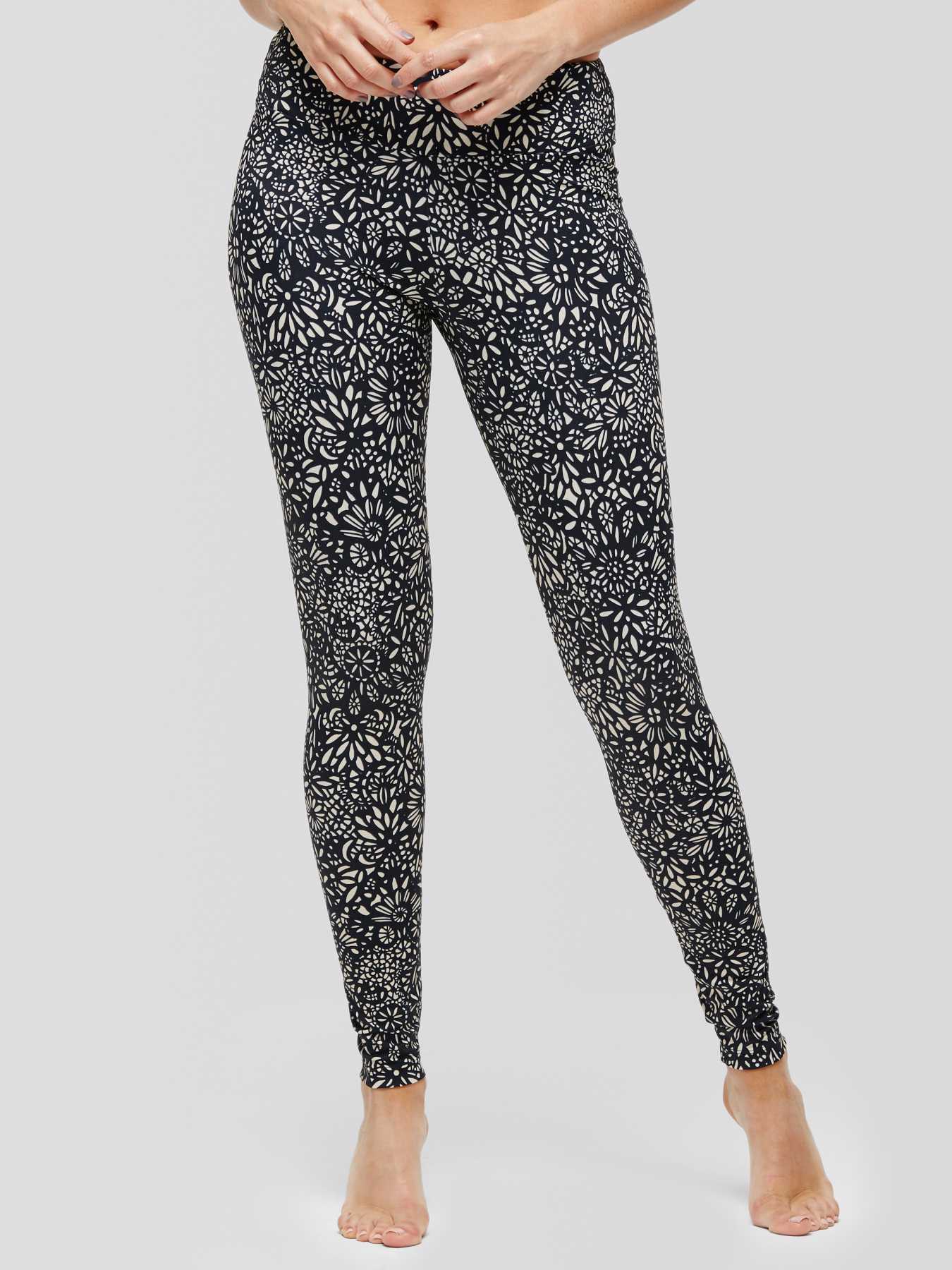 Peony Eyelet Print Leggings