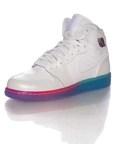 JORDAN GIRLS White Footwear / Basketball 6Y
